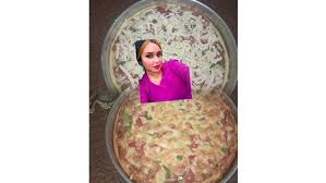 ‫أحلي طريقه سريعه ولذيذه للبيتزا 🍕مع بوبه يلا بينا 😉 - YouTube‬‎