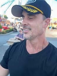 Family visit home to Ohio recap. , 1. Roadside market to grab vegetables  and sunflowers., 2. Cedar Point amusement park ( must do ) Halloweekends ,  3. Lake Erie sunsets with family., 4. Lunch