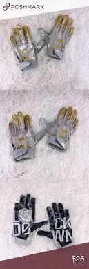 Black And Gold Football Gloves Youth Youth Under Armour Football Gloves Under Armour Football Under Armour Football Gloves