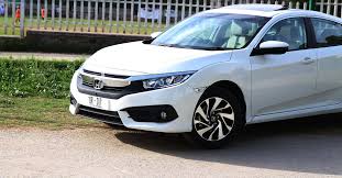 Honda atlas has launched civic facelift 2021 in pakistan with new led headlights, alloy wheels, shark fin antenna, led fog lights and front chrome strip. Honda Civic 2017 Car Available For Self Driven Car Rentals In Pakistan