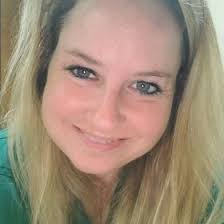 Amber Winfrey's Instagram, Twitter & Facebook