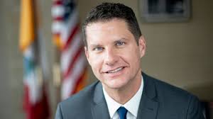 Columbus community talks City Attorney Zach Klein