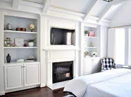 Gorgeous 55 Small Master Bedroom Design Ideas Https Gladecor Com 1886 55 Small Maste Small Master Bedroom Bedroom Built Ins Small Master Bedroom Design Ideas