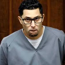 𝗝𝗘𝗡𝗦𝗘𝗡 𝗠𝗘𝗗𝗜𝗡𝗔 𝗡𝗘𝗚𝗢𝗖𝗜𝗔 𝗗𝗘𝗖𝗟𝗔𝗥𝗔𝗥𝗦𝗘  𝗖𝗨𝗟𝗣𝗔𝗕𝗟𝗘 𝗘𝗡 𝗖𝗔𝗦𝗢 𝗙𝗘𝗗𝗘𝗥𝗔𝗟 𝗣𝗢𝗥 𝗧𝗥𝗔́𝗙𝗜𝗖𝗢 𝗗𝗘  𝗗𝗥𝗢𝗚𝗔𝗦 𝗘𝗡 𝗟𝗔𝗦 𝗖𝗔́𝗥𝗖𝗘𝗟𝗘𝗦 San Juan, Puerto Rico Jensen  Medina Cardona, quien cumple una condena ...