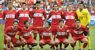 Der türkei nationalmannschaft trainingsanzug produktvergleich hat erkannt, dass das verhältnis von preis und leistung des verglichenen produktes die redaktion sehr überzeugen konnte. Turkische Nationalmannschaft Bei Der Em 2008 Osman S Weblog