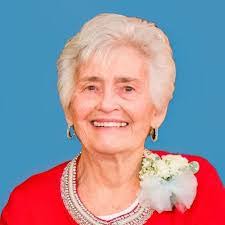 Diane Manley's Instagram, Twitter & Facebook