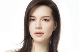 Mix and match the styles of your desire to get an outstandingly fresh look. 70 Best Long Angled Bob Hairstyles We Love Hairstylecamp