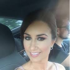 Rebecca Kelly's Instagram, Twitter & Facebook