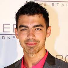 These celebrities may be actors, scientists, politicians, etc. Random Celebrity Generator Today S Random Celebrity Is Joe Jonas Facebook