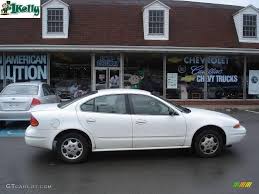 Image result for Arctic White 2000 GM