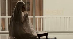 Belum tidur siang atau tidur sebelum shalat dzuhur, sudah tambah berapa jam lagi itu? Ikut Sunnah Tidur Sekejap Sebelum Masuk Waktu Zuhur Buat Kita Jadi Awet Muda Hijabista