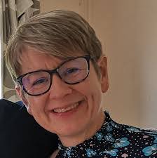 Caroline Wooldridge's Instagram, Twitter & Facebook