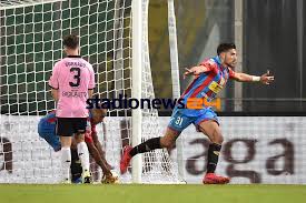 La beach soccer catanzaro nasce nel 1999. Catania Catanzaro Dove Vederla In Diretta Tv Streaming E Orario D Inizio