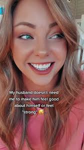 #stitch with @professor_mike1804 @littlegoodspirit I only bow by  choice...but he does the same for me 😅😁💜she just doesn't get it