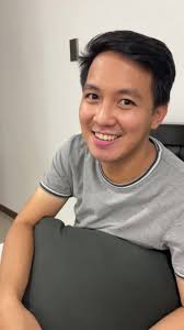 Exploring Random Videos with Iwog