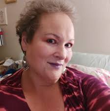 Janine Mueller's Instagram, Twitter & Facebook