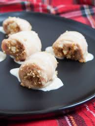 Join our shared christmas party dinner & city cruise for a night of festive fun. Chicken With Oatmeal Stuffing And Whisky Sauce Caroline S Cooking