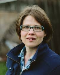 Katie Dahl's Instagram, Twitter & Facebook