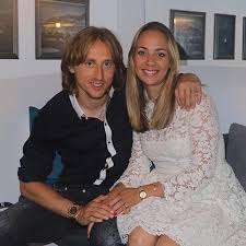 Является кузеном австралийского футболиста хорватского происхождения марка видуки. Luka Modrich Biografiya Informaciya Lichnaya Zhizn Foto Video