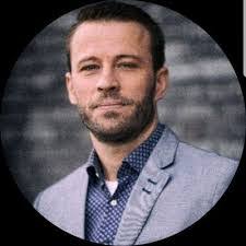 Erica Mink's Instagram, Twitter & Facebook