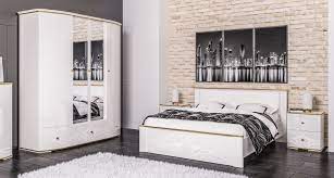 Zumindest wäre das bei dem futuristischen design kein wunder. Schlafzimmer Set Liberti Komplett 4 Teilig Weiss Front Mdf Hochglanz Komplett Schlafzimmer Schlafzimmer Feldmann Wohnen Gmbh Online Shop
