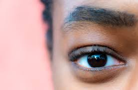 It naturally scrubs and tightens your skin by sloughing off dead skin cells. Dry Eyelids Here S Exactly How To Treat Them According To Dermatologists Self