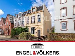 Lagerflächen lassen sich für viele zwecke einsetzen. Immobilien Kaufen In Emden Haus Kaufen Kalaydo De