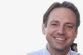 Neue Aufgaben für Bernhard Weiss