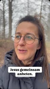 Etwas in dir wartet aufzustehen. 🌸 Du bist geschaffen, zu blühen