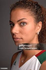 Sidney Spencer of the Connecticut Sun poses for a portrait during... News  Photo