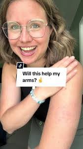 Crystal Halliburton's Instagram, Twitter & Facebook