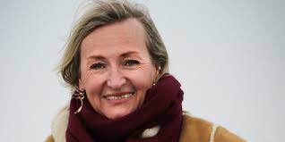 Teenagere badede på hotel de lige havde røvet