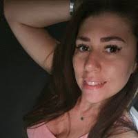 Silvia Holman's Instagram, Twitter & Facebook