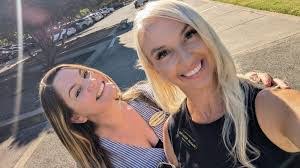 Mandi Walters's Instagram, Twitter & Facebook