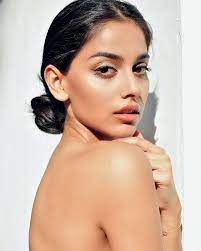 Banita sandhu is a british actress. I Don T Do The Bollywood Stuff Rediff Com Movies