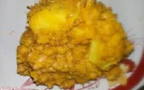 Pour sliced plantain and water into a blender. How To Make Fresh Unripe Plantain Fufu 9jafoods