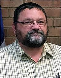 Dale Saunders's Instagram, Twitter & Facebook