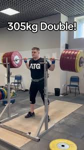 Artyom Antropov (102kg 🇰🇿) 305kg