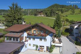 Guests at the apartment can enjoy cycling nearby, or make the most of the garden. Haus Burgblick In Wagrain Auf Wagrain24
