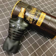 If le male essence de parfum is discontinued, then le male le parfum is very welcome. Jean Paul Gaultier Le Male Le Parfum Edp Intense Orchard Vn