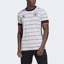 تشكيل منتخب ألمانيا المنتظر أما منتخب المجر فقد تعرض لهزيمة أولى في مباراته الافتتاحية ببطولة اليورو بثلاثية نظيفة من البرتغال بتوقيع جيريرو وكريستيانو رونالدو، أما في اللقاء الثاني فقد تعادل أمام المنتخب الفرنسي بهدف في كل شبكة. Ù‚Ù…ÙŠØµ Ù…Ù†ØªØ®Ø¨ Ø§Ù„Ù…Ø§Ù†ÙŠØ§ Ø§Ù„Ø£Ø³Ø§Ø³ÙŠ