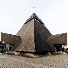 Church Of St Anno By Heinz Dohmen 1976 1982 Essen Germany Architecture Church Sydney Opera House