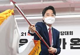 리얼미터 이준석 효과?…국민의힘 호남서도 지지율 상승. D4efgiycbzuiim