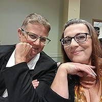 Essential Succulents: The Beginner's Guide by Ken Shelf