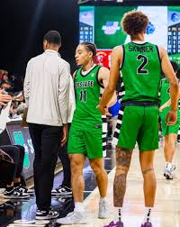 Donovan Dabney (@DonovanDabney)