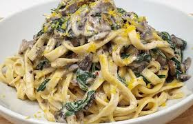 Spinach And Mushroom Fettuccine Oh My Veggies Featured Recipe Recipe Stuffed Mushrooms Spinach Stuffed Mushrooms Pasta Dishes