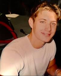 Rare pic of Jensen young and beautiful 😍❤️.... #Jensen , 1. Young 2. Smart  3. Beautiful ❤️ 3 of many wonderful things Jensen Ackles is....