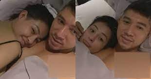 Mới đây, ngân 98 và lương bằng quang đã có buổi livestream nói về bí quyết để giữ gìn tình yêu lâu dài. LÆ°Æ¡ng Báº±ng Quang Ngan 98 Tung Clip BÆ¡i Chung Tinh Tá»©