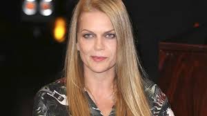 Anna Loos legt Pause bei Silly ein