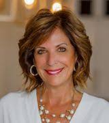 Carmela Kramer's Instagram, Twitter & Facebook